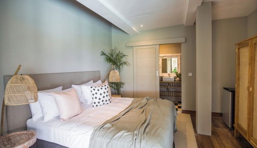 Double Room with Pool View