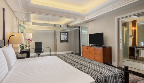 Executive Room (Executive Grand Deluxe Balcony)