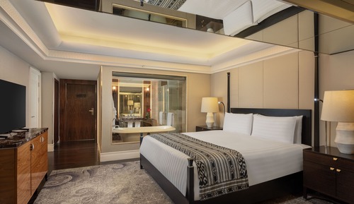 Deluxe Room (Deluxe King)