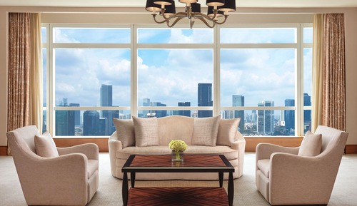 Presidential Suite, Club Lounge Access