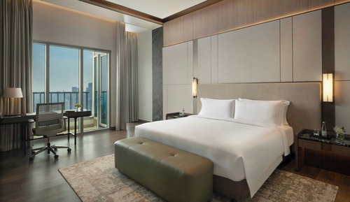 Premium Room, 1 King Bed, Non Smoking