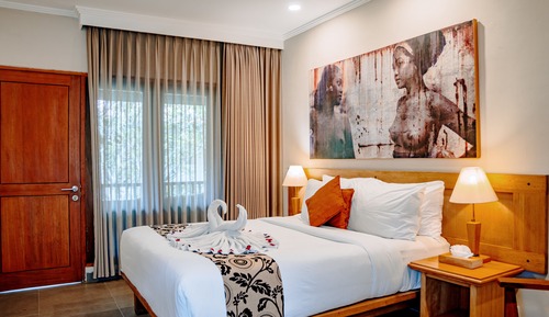 Classic Room (Near Lobby Pool)
