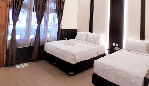 Executive Triple Room