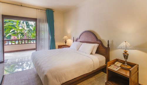 Deluxe Room, 1 King Bed