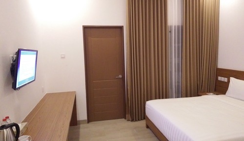 Deluxe Room, 1 Double Bed, Balcony