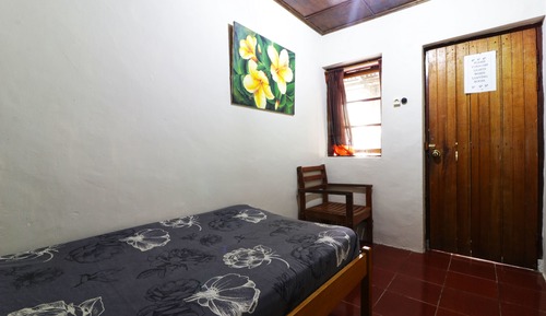 Single Room not Lake View