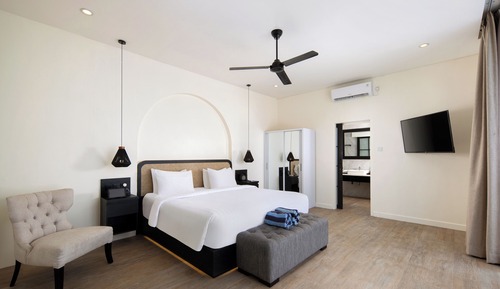 Deluxe Villa