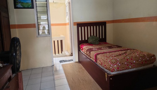 Basic Single Room