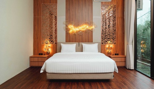 Suite, 1 King Bed