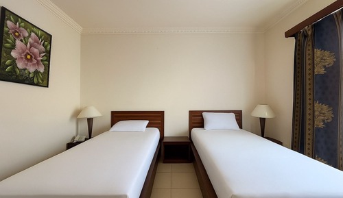 Standard Suite, 2 Twin Beds
