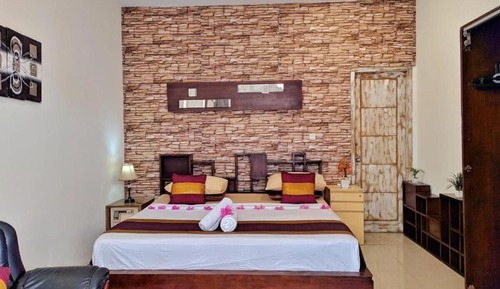 Standard Double Room, Pool View