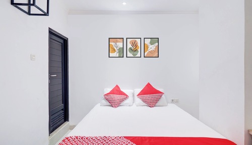 Basic Double Room