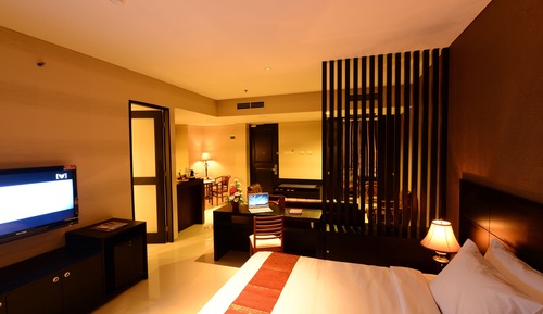 Executive Suite