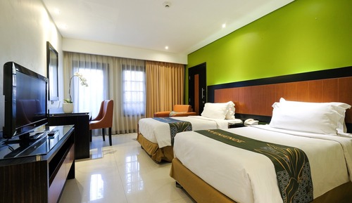 Room (DELUXE POOL ACCESS TWIN)
