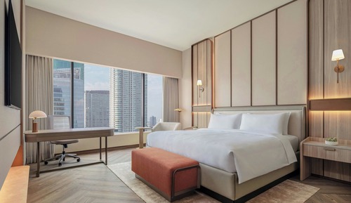 Premier Room, 1 King Bed