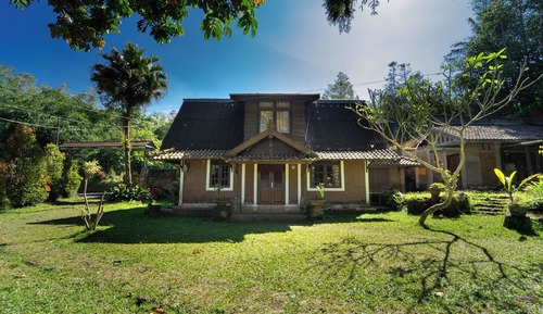 Standard Villa