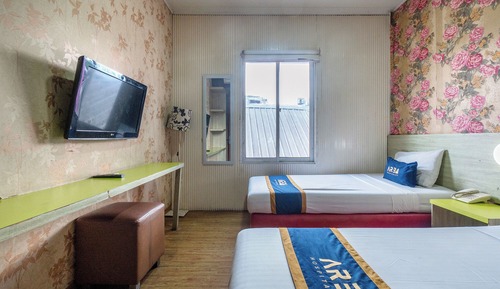 Deluxe Twin Room