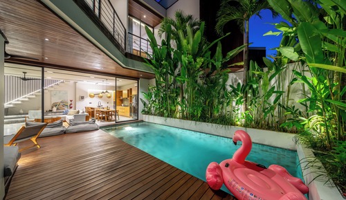 Luxury Villa, Pool View