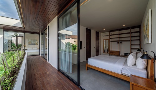 Exclusive Villa, Pool View