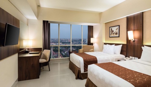 Deluxe Room, 2 Twin Beds, Non Smoking, City View
