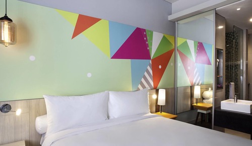 Standard Room, 1 Queen Bed