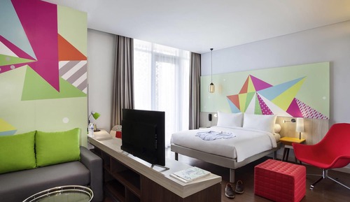 Junior Suite, 1 Queen Bed, Balcony