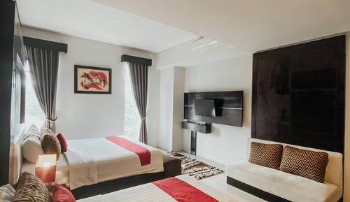 Executive Studio Suite