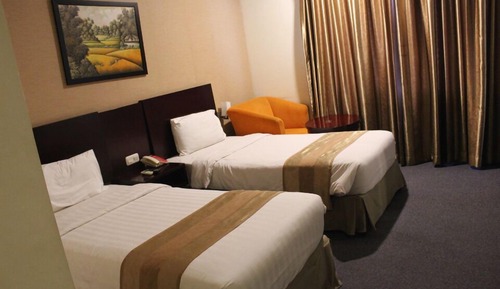 Superior Twin Room