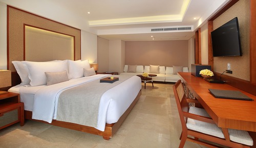 Junior Suite Double Bed with Daily Beers