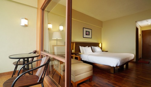 Deluxe Room, 1 Double Bed, Mountain View