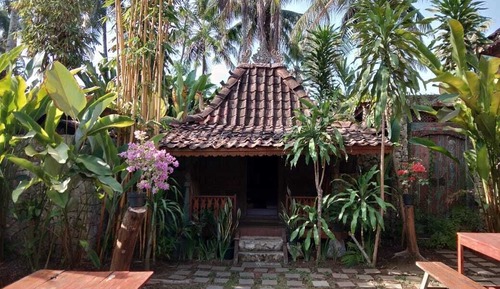 Jineman House