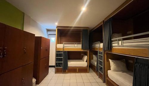 Bunk Bed in Male Dormitory Room 