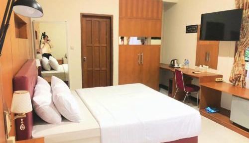 Deluxe Double Room with Balcony