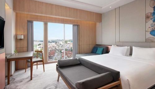 Deluxe King Room