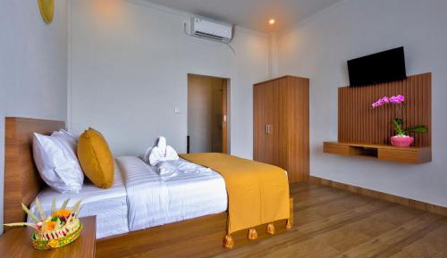 Best Deal - Deluxe Double Room with Shared Kitchen