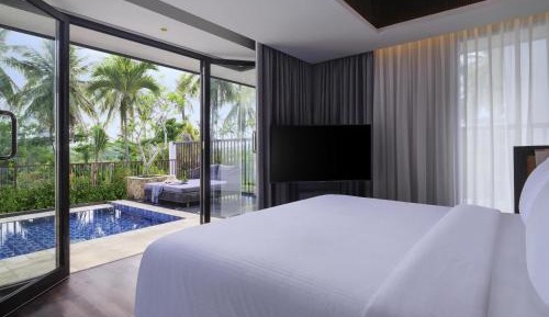 Garden King Suite with Sundeck and Plunge Pool