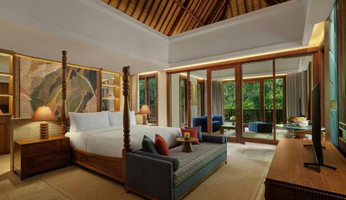 Four-Bedroom Villa with Pool View, One-Time Refreshment, Daily breakfast for two, Balinese welcome ritual with Tridatu bracelet, Access to infinity pool & wellness facilities
