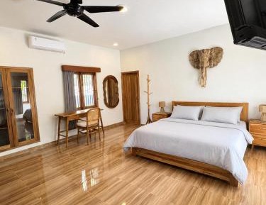One-Bedroom Chalet