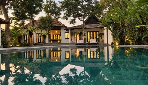 Villa with Private Pool