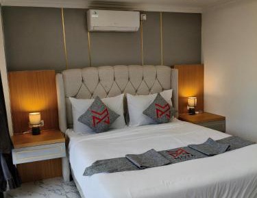 Deluxe Villa