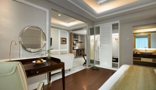 Grand Garden View Suite - Non-Smoking
