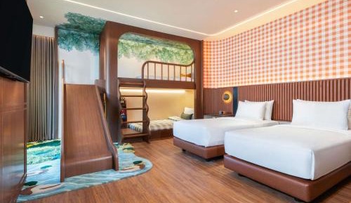 Family Room with Two Single Beds and One Bunk Bed
