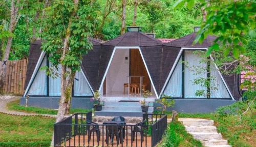 Standard Villa