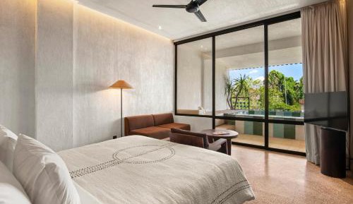 Studio Pool With View with Free Benefit