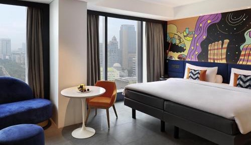 Deluxe Queen Room