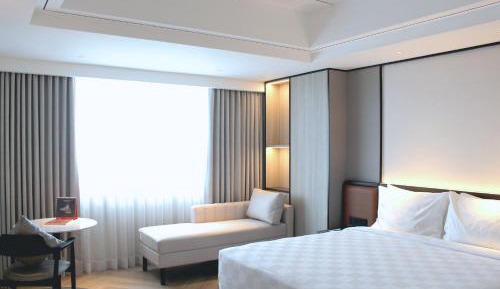 New Deluxe Queen Room