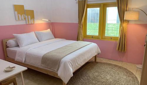 Double Room with Shared Bathroom