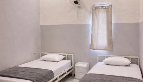 Economy Twin Room