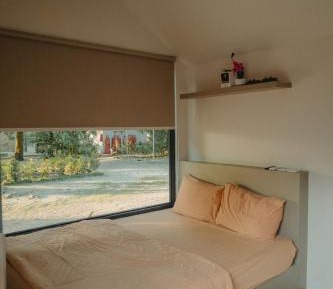 Queen Room with Garden View
