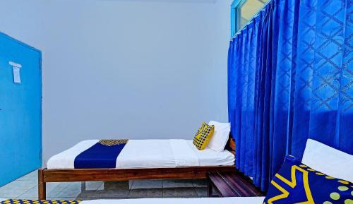 Small Twin Room